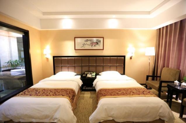 Jinan Yue Ming Xuan Hotel Buitenkant foto