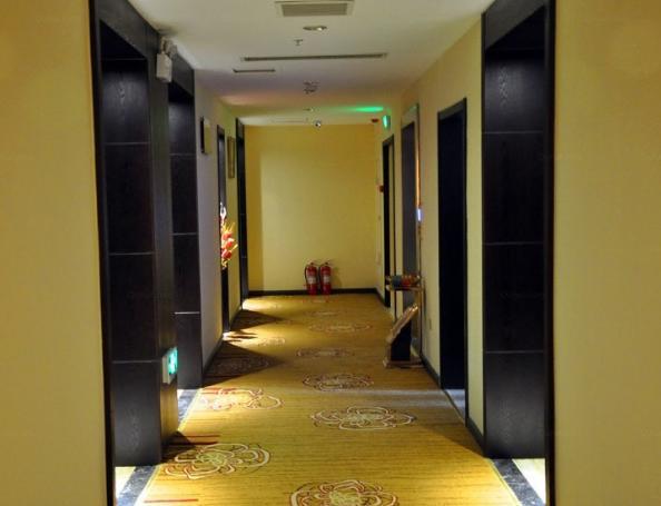 Jinan Yue Ming Xuan Hotel Buitenkant foto